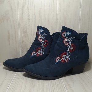 Carlos By Carlos Santana Blue Floral Western Style Block Heel Booties Size 7M